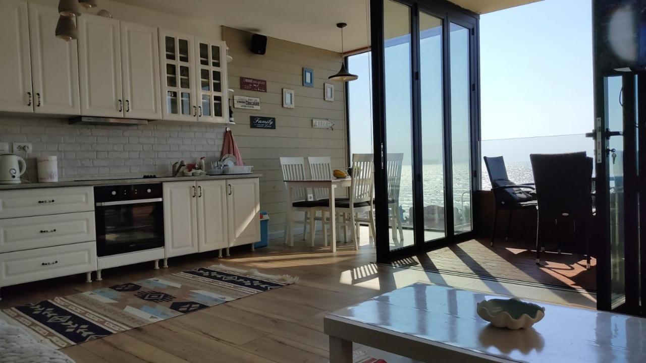 Luxury Beach Apartment In Qerret Golem  Εξωτερικό φωτογραφία